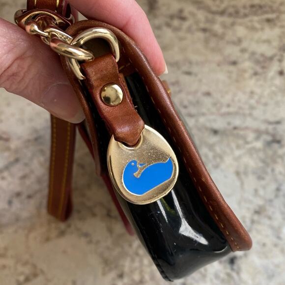 Dooney & Bourke Elba Flap Wristlet Black Patent Leather - Picture 5 of 13